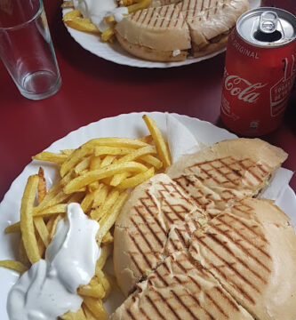 Hamburguesería Dunia Ceuta