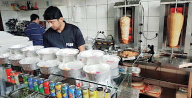 Pak Cambrils Doner Kebab - Halal Food (حلال)