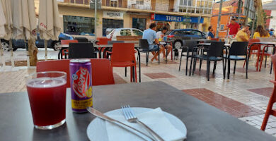 Madre de Dios 2 Kebab y Pizza