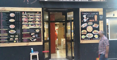 Pizzeria kebab ramón y cajal 40