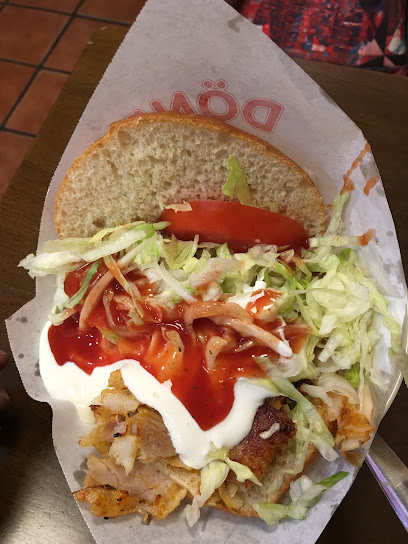 Kebab y Pollo a la Broaster