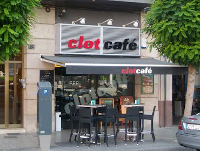 Clot Café