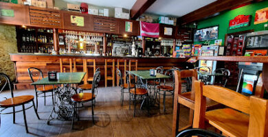 The Breen&apos;s Tavern
