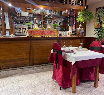 Royal Tandoori Indian Restaurant Lugo