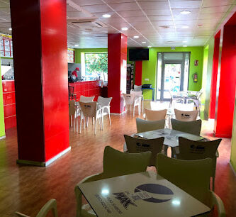 Ustur Doner Kebab & pizzeria