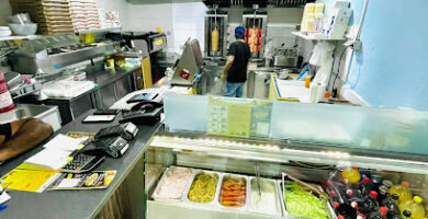 Bon Gust Döner Kebab y Pizzería Sils