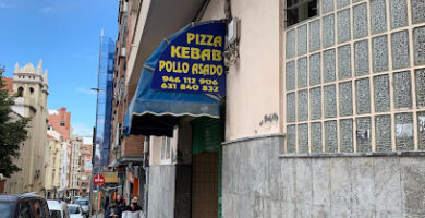 Merka Irako Doner Kebab y Pizzería