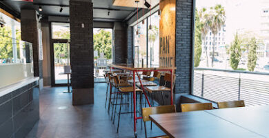 Pizza HUT Huelva - Comida a Domicilio